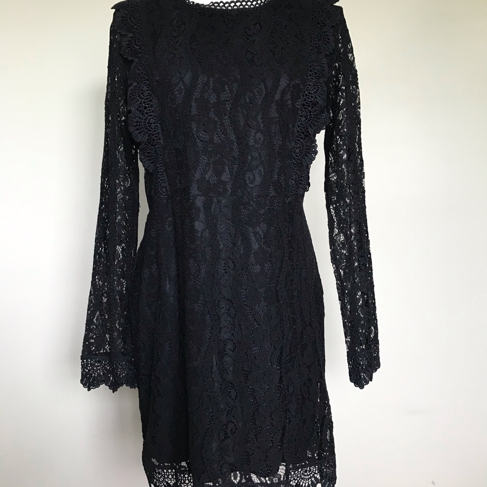 Elegant Black Lace Dress